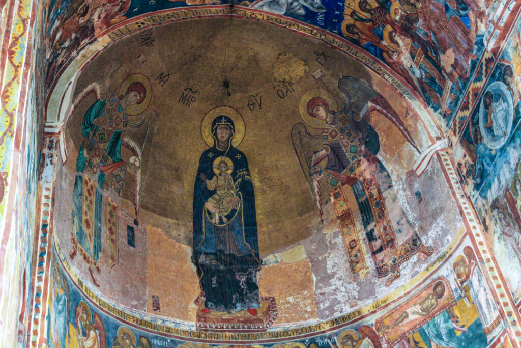 Gelati monastery, Imereti, Georgia: Virgin and child, apse golden mosaic