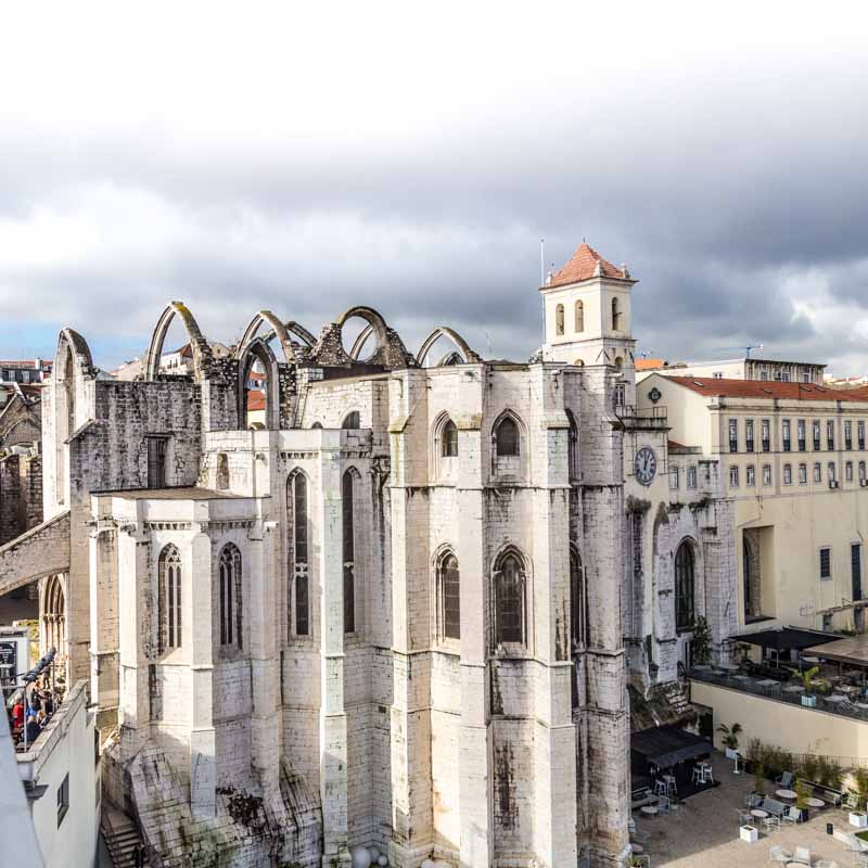 Lisboa convento carmo - Visit Lisbon in 4 Days - Drive me Foody