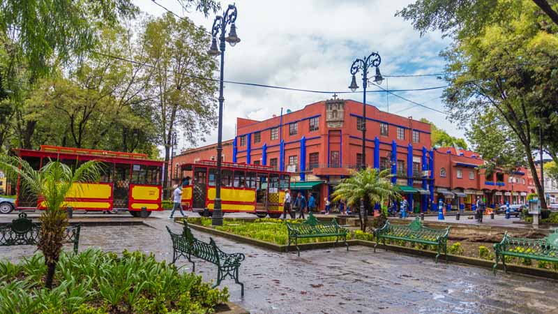 Ciudad de México, Coyoacán: Jardín Centenario y Tranvía de Coyoacán