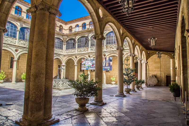León, Spain, Palacio de los Guzmanes. 16th-century Renaissance noble palace with courtyard