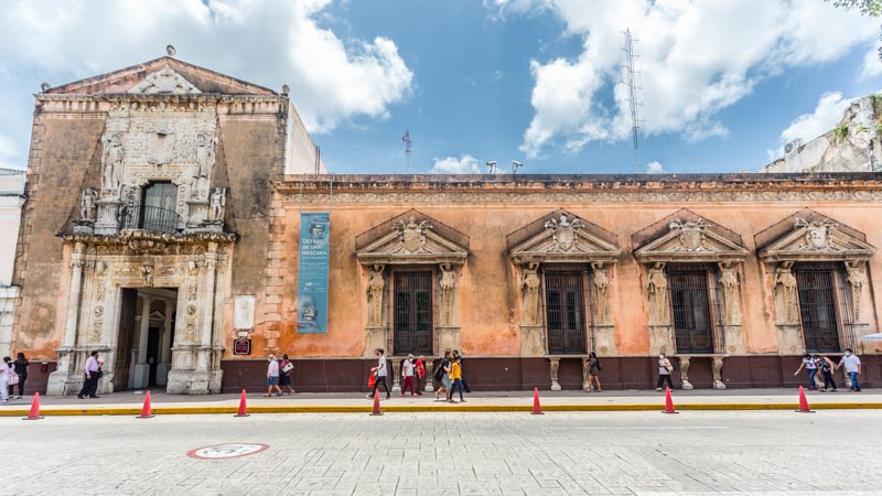 Mérida, Yucatán, México. Plaza Principal: Casa de Montejo. Palacio renacentista del s. XVI, considerado el mejor de su estilo en México