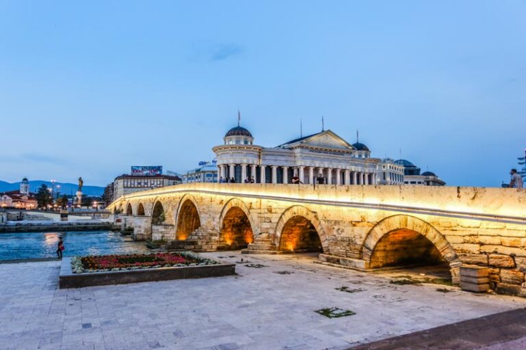 Skopje, North Macedonia: stone bridge and Archaelogical Museum of Macedonia in 2016