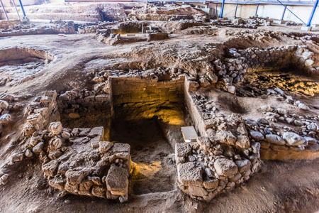 Yacimiento arqueológico de antiguos canarios pre-hispánicos. Cueva Pintada Gáldar, Gran Canaria